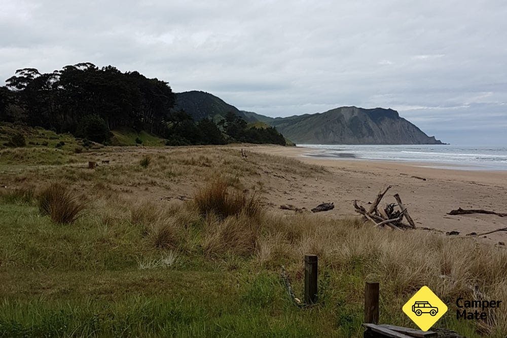 Waihau Beach - Loisels Camping (Closed 1st May - Labour weekend)