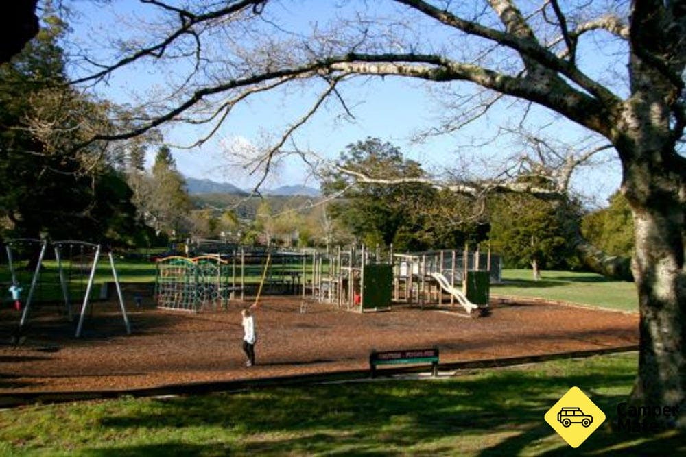 Wellington's Kiwi Holiday Park - 7